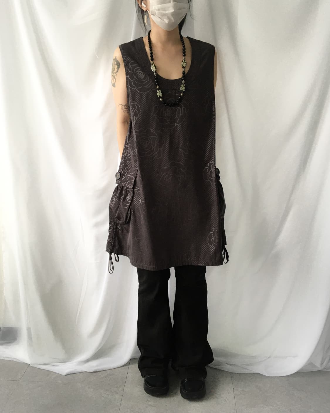 Flower pattern glossy sleeveless onepeic 상품이미지7