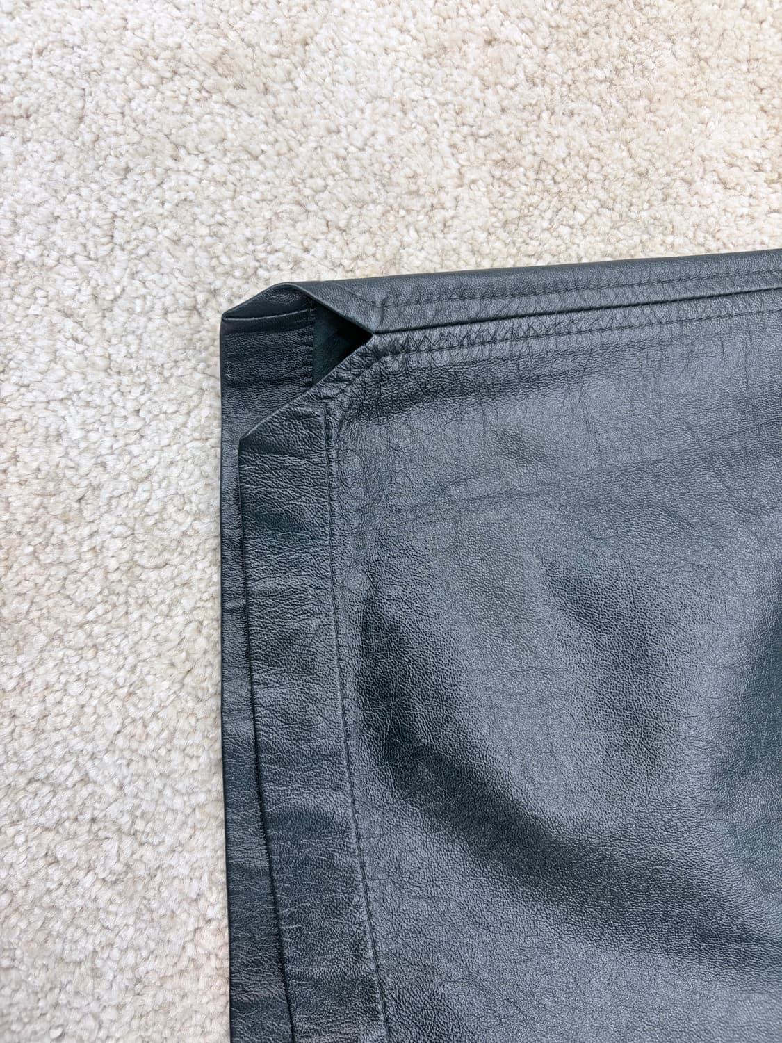 보테가베네타 램스킨 가죽 반바지 / 밴딩 버뮤다쇼츠 상품이미지4