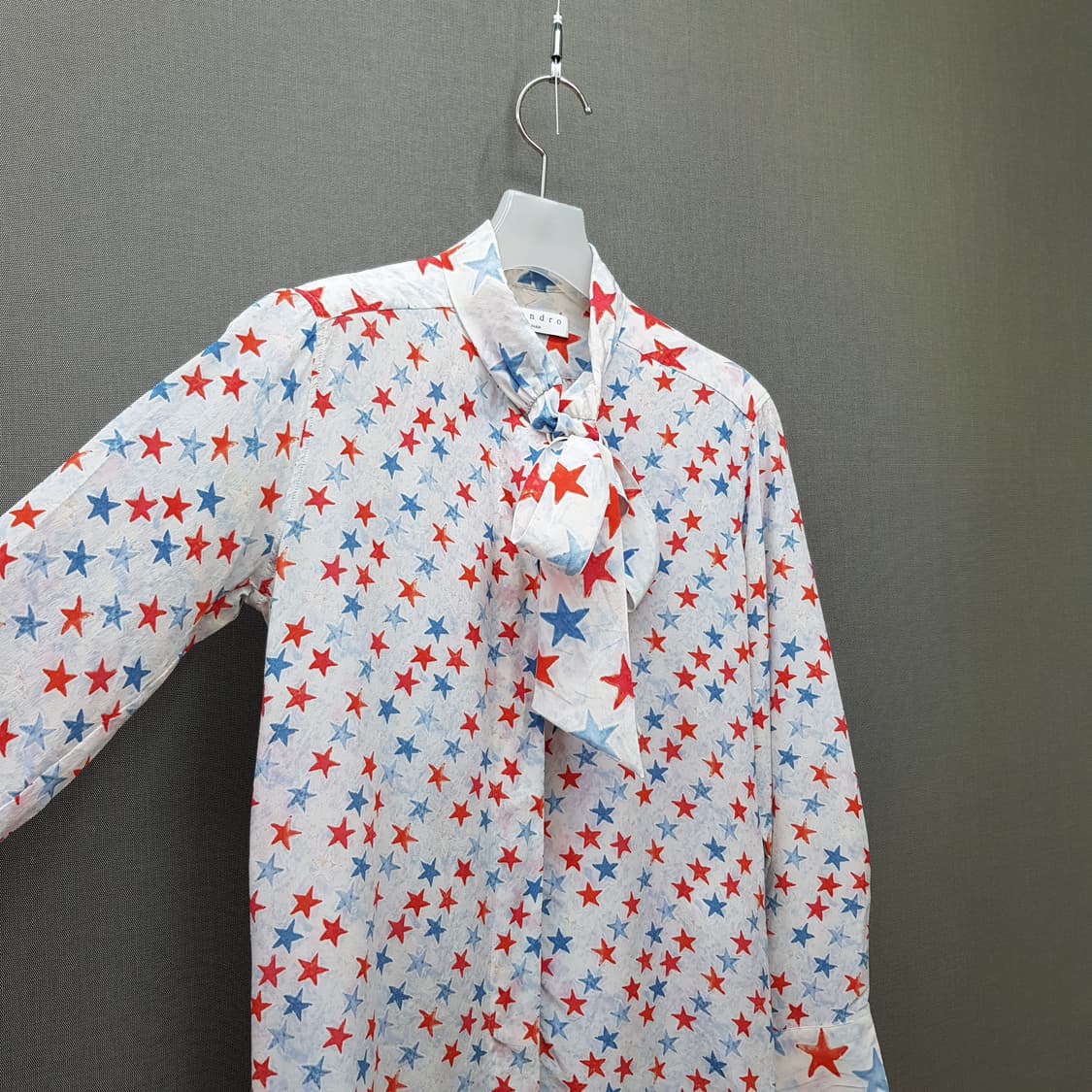 산드로 스타 패턴 실크 리본 블라우스 1사이즈 상품이미지4