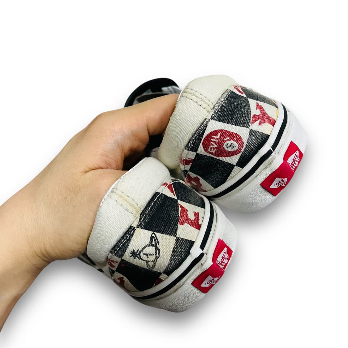 반스 x 비비안 웨스트우드 체커보드 패턴 슬립온 상품이미지6