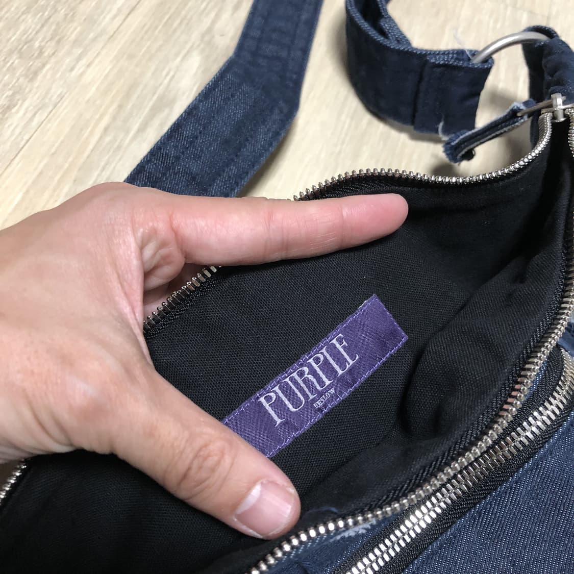 (OS) 비슬로우 퍼플 BESLOW PURPLE 커브드 라인 바디백 상품이미지5