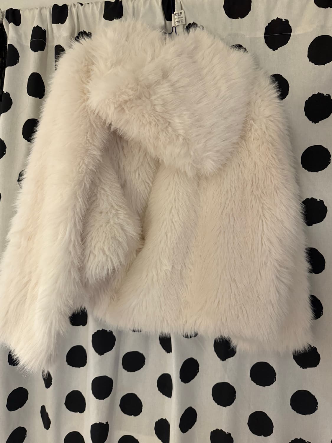 화이트 후드 퍼 자켓 상품이미지2