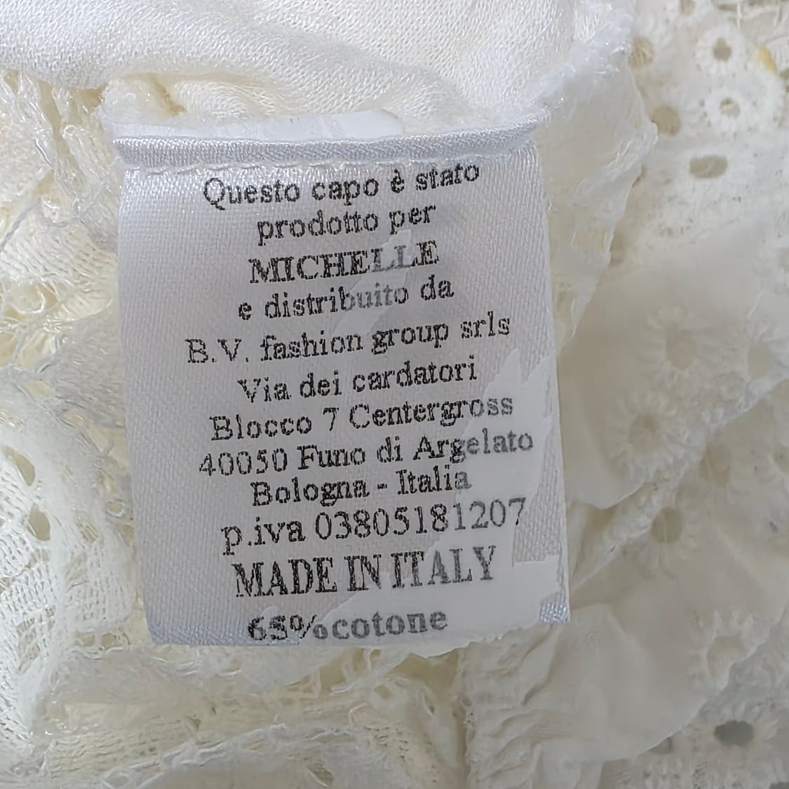 유럽빈티지 화이트 히메갸루 모리걸 펀칭니트 크롭 오프숄더 블라우스 상품이미지6