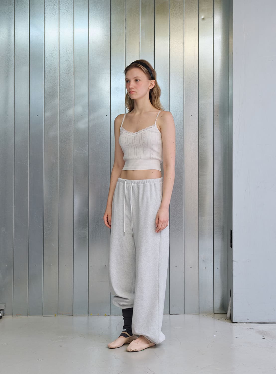 (포장째새상품) 릴리코츠 아일렛 나시 Eyelet Sleeveless 상품이미지4