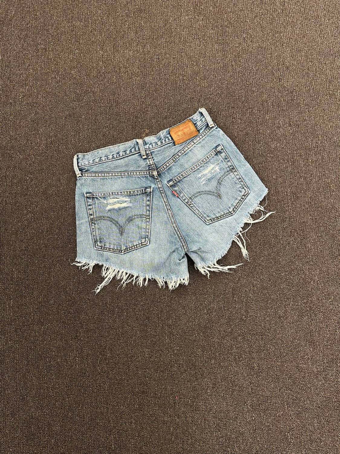 30)리바이스 빈티지 여성 데미지 워싱 데님 쇼츠 상품이미지1