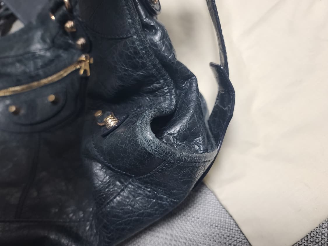 발렌시아가 모터백 시티백 숄더백 상품이미지3