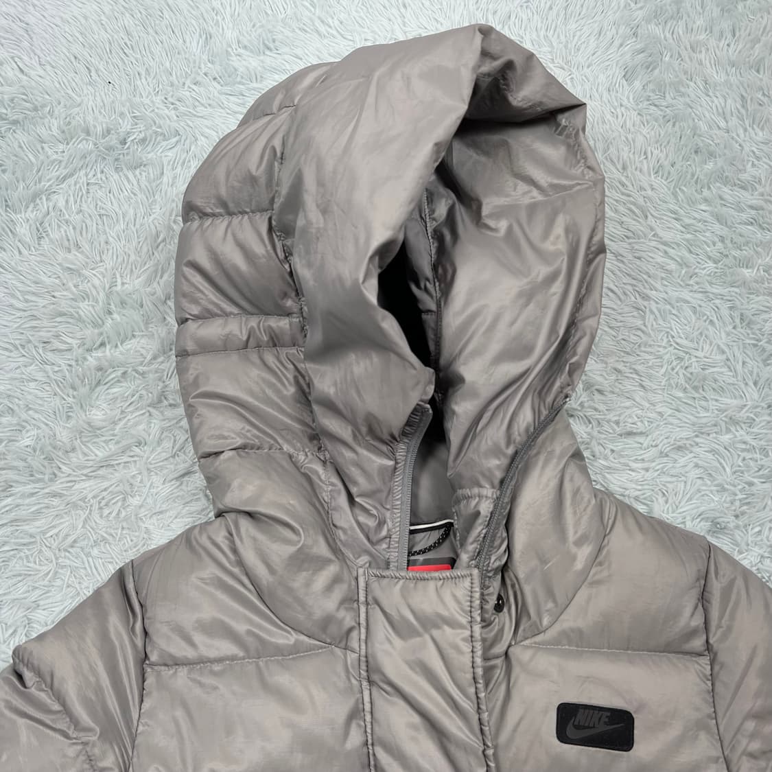 나이키 여성 업타운 550 후디드 덕다운 패딩 상품이미지3