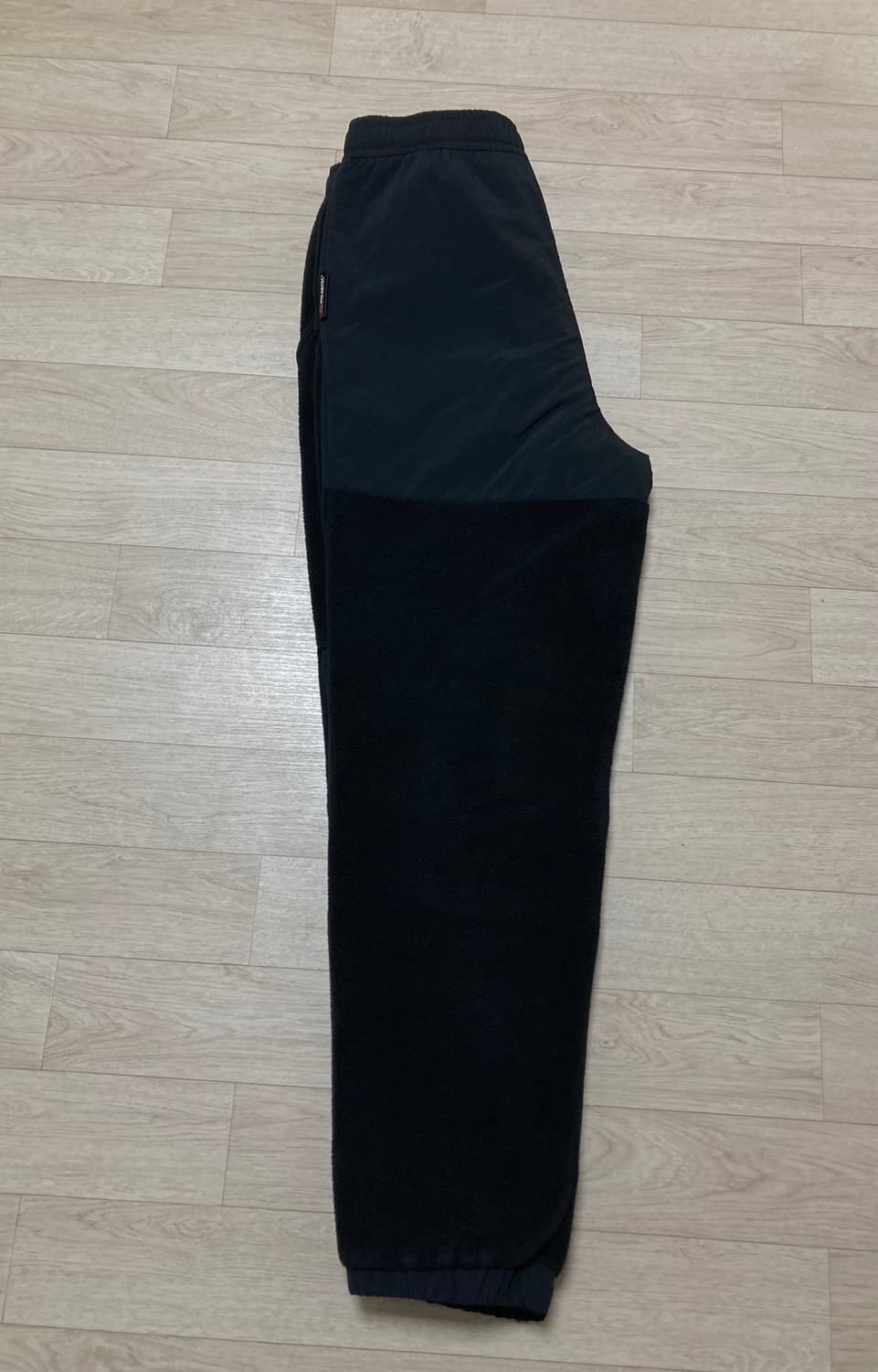 칼하트 WIP 플리스 바지 M(31-33) 판매 상품이미지5