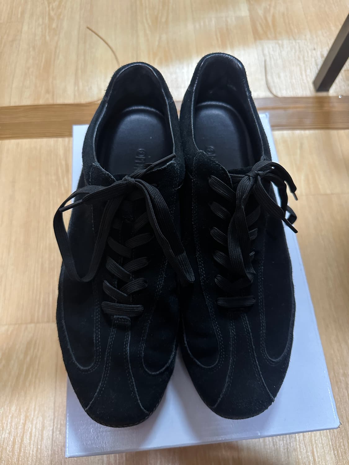 페몬트 블랙 스웨이드 상품이미지1