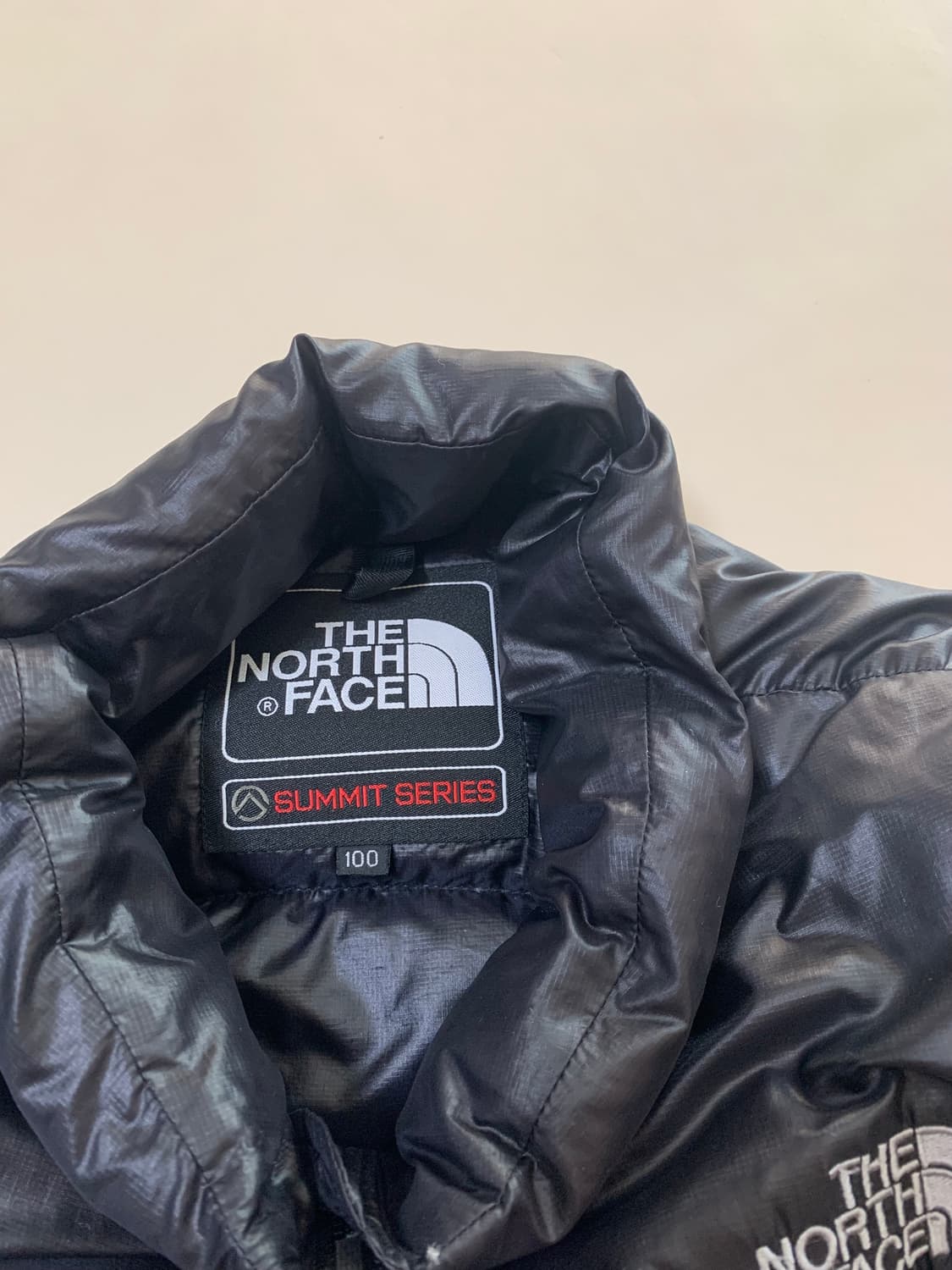 [100] 노스페이스 아콘카구아 써밋 다운 경량 패딩  상품이미지3
