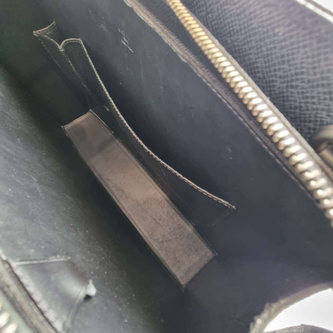 루이비통 타이가 로잔 2WAY 서류가방 (상급, 남여공용 브리프케이스) 상품이미지8