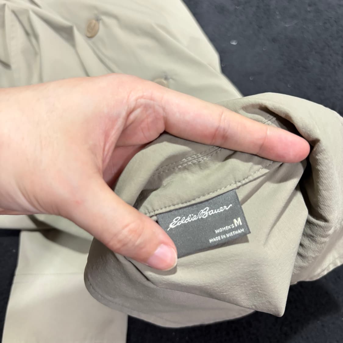 우먼M 에디바우어 카키그레이 나일론자켓 상품이미지3