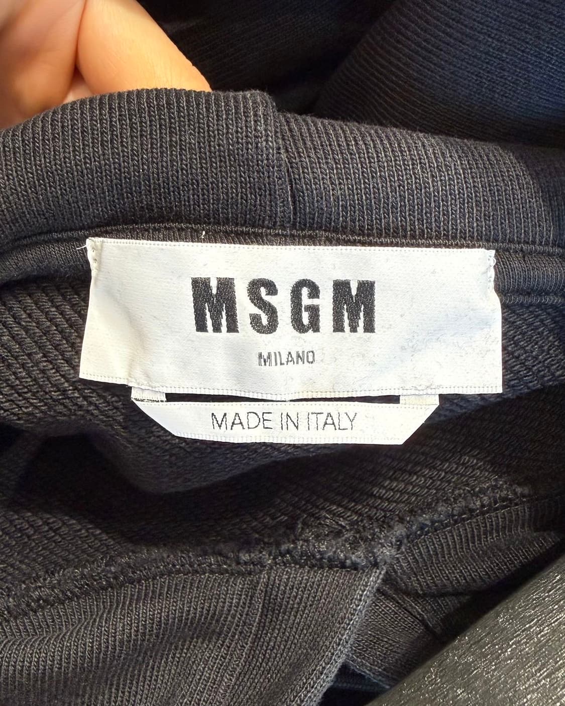 msgm 블랙 그래픽과 로고 프린팅 후디  상품이미지8