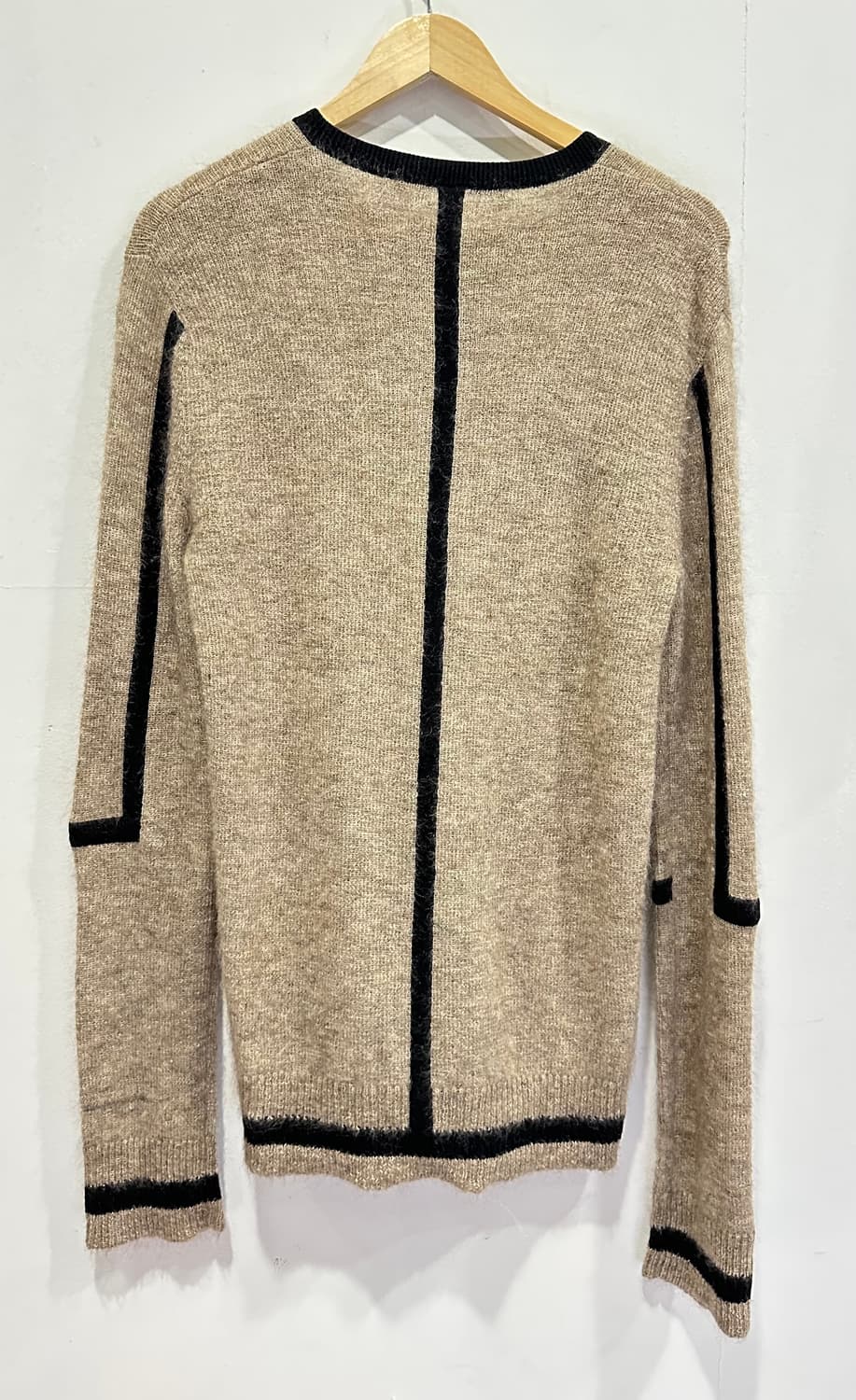 닐바렛 베이지 니트 M 정품 상품이미지2