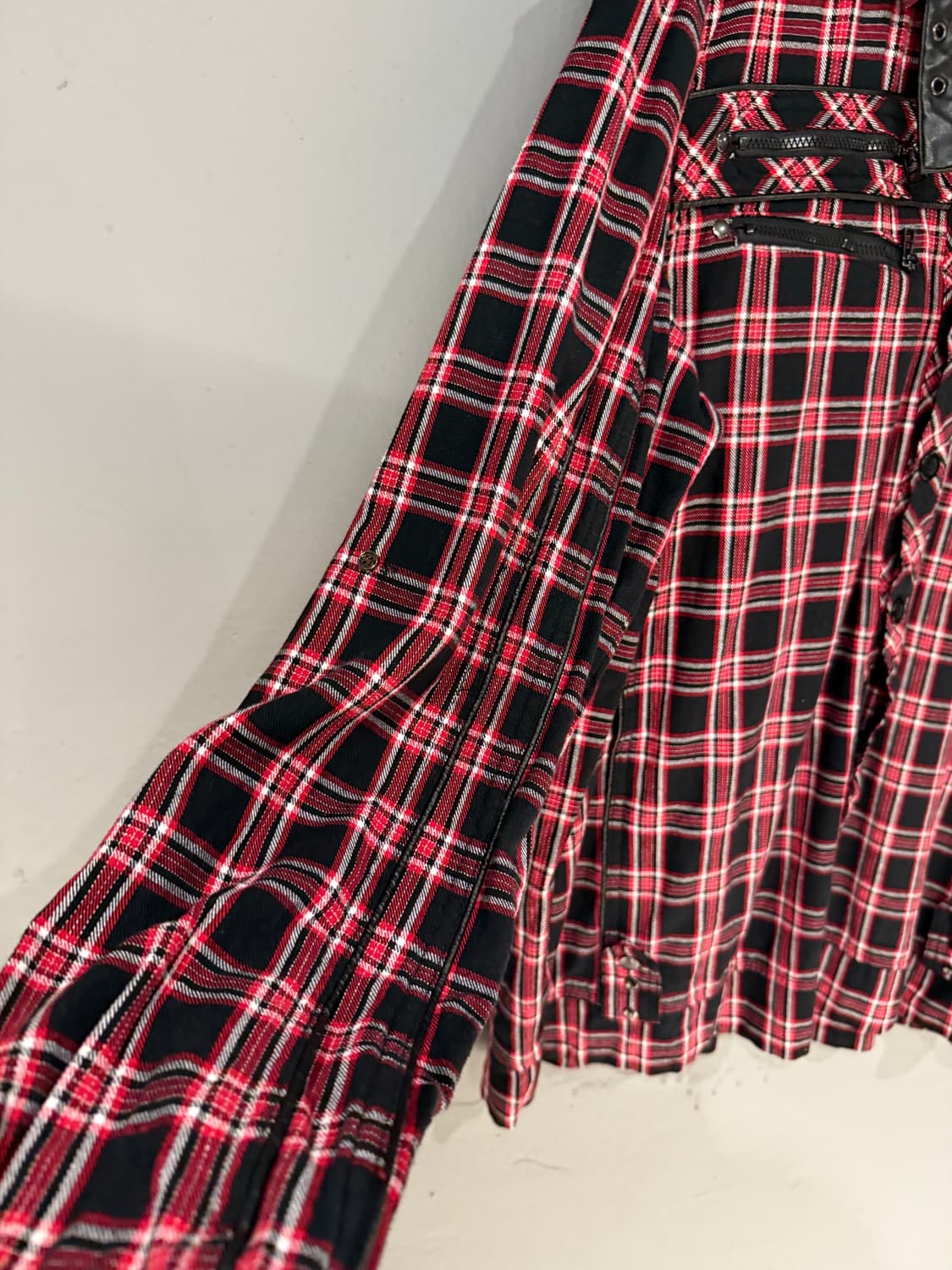 red check zipper detail hood shirt 상품이미지9