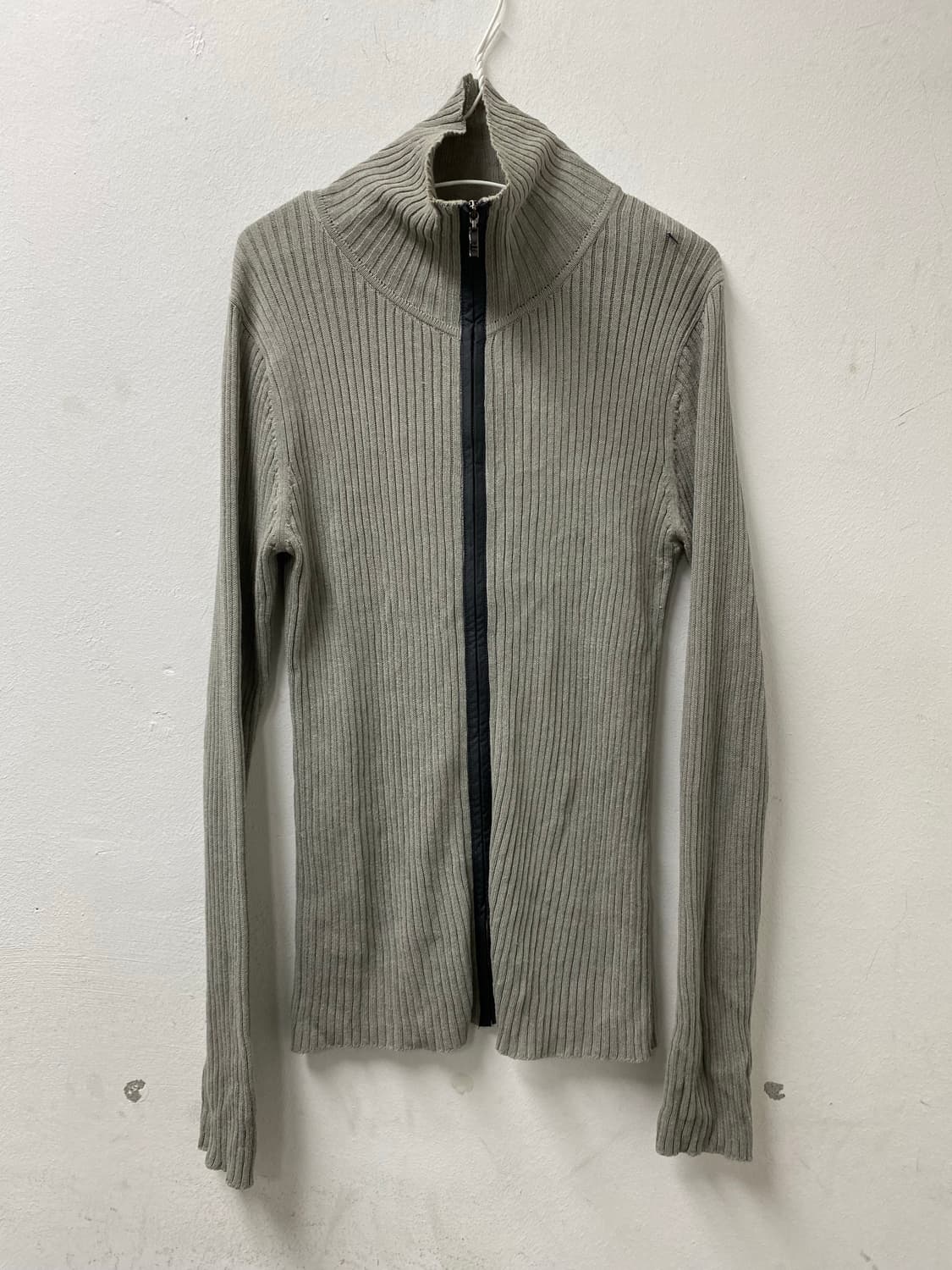 Minimal Mood Slim Fit Zip Up 상품이미지1