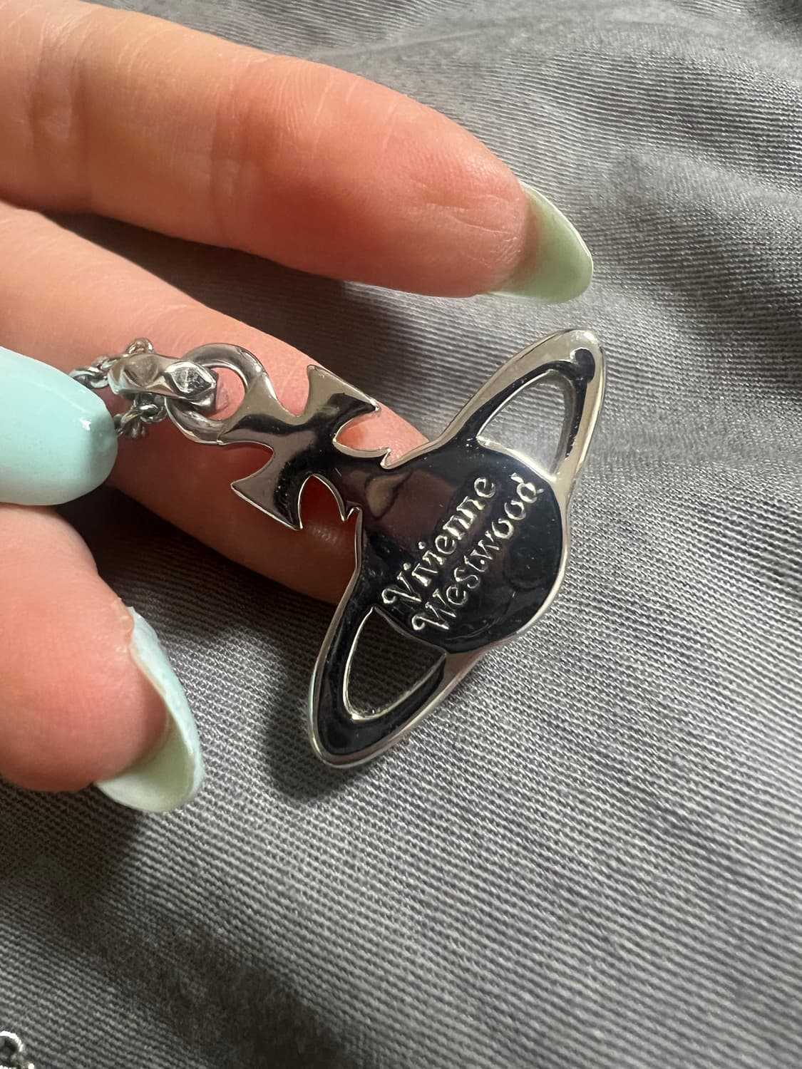 비비안웨스트우드 목걸이 메이페어 바스 릴리프 펜던트 실버 상품이미지4