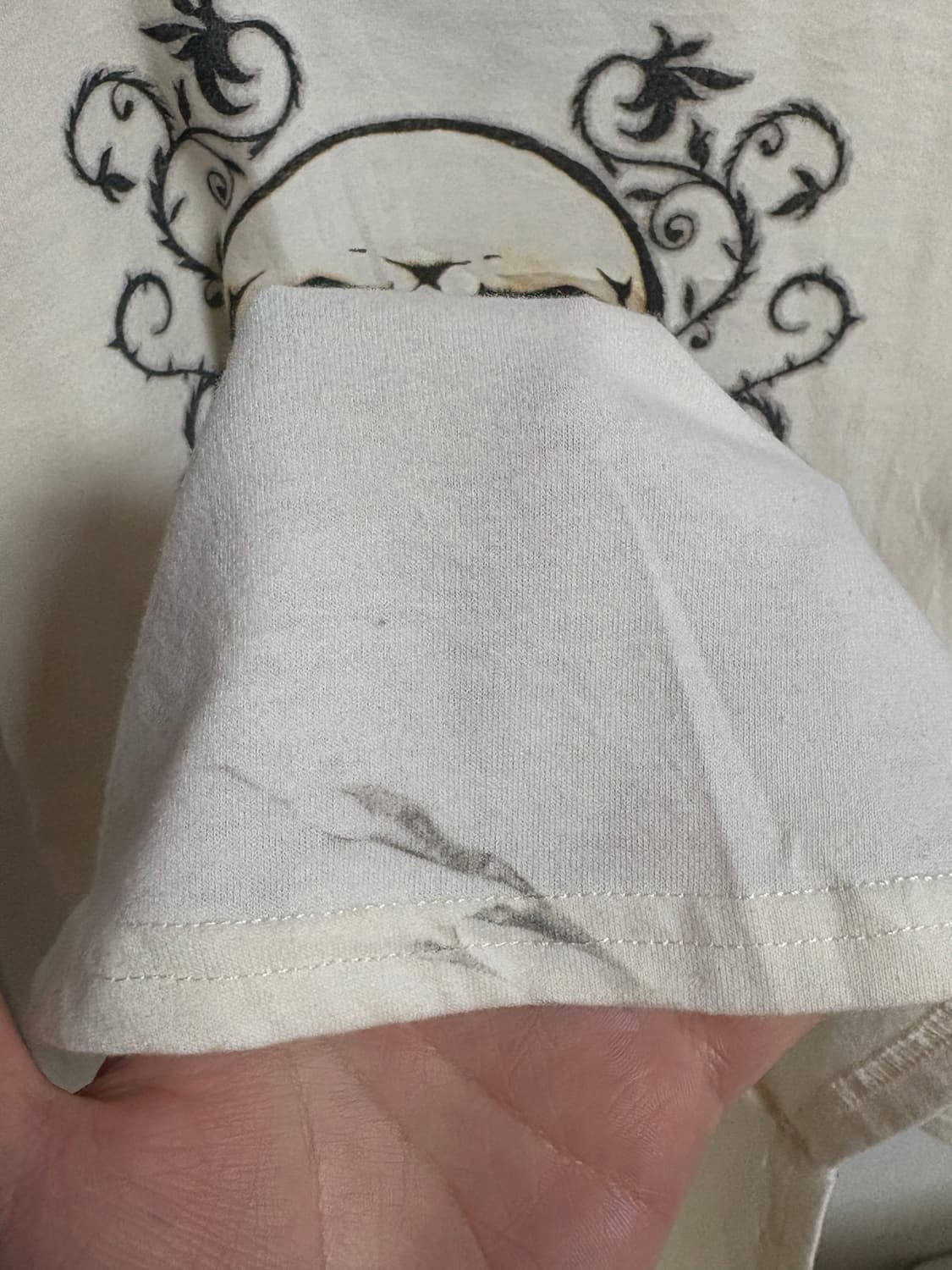 dig deep 디그딥 펑크 스컬 오프숄더 데미지 롱슬리브 상품이미지3