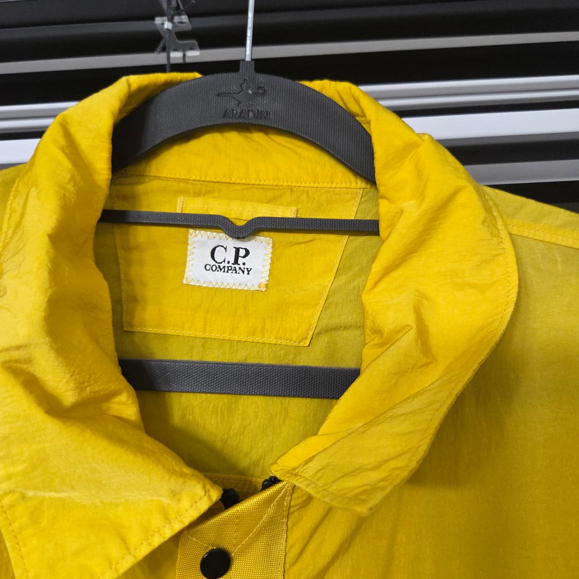 CP컴퍼니 크롬R 오버셔츠 L 상품이미지3