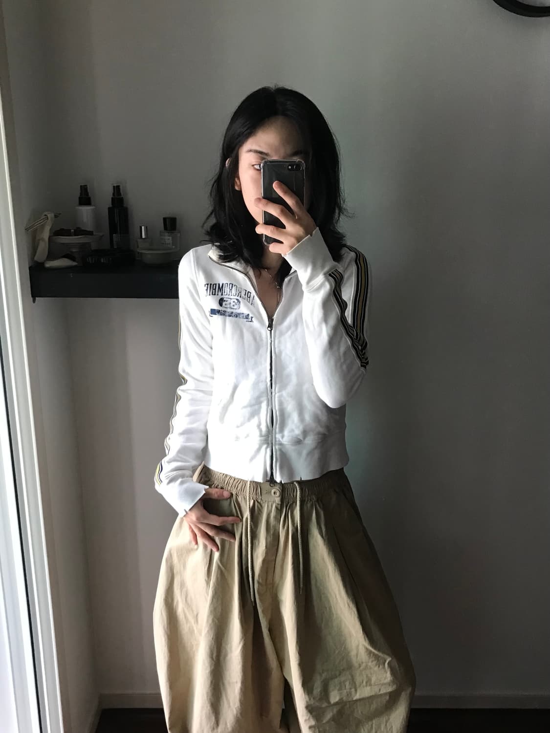 아베크롬비 사이드라인 화이트 져지 집업 상품이미지1