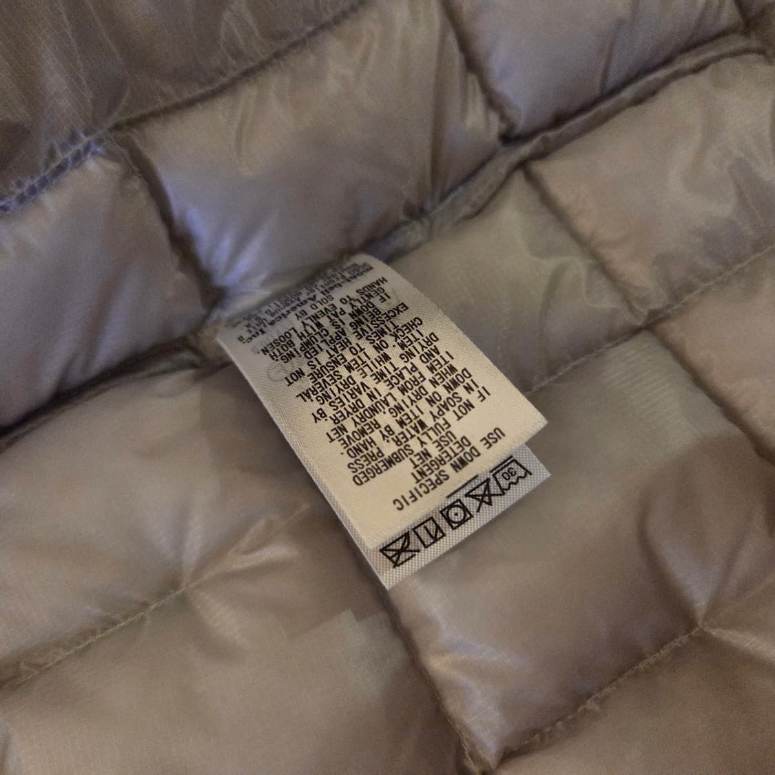 몽벨 플라즈마 1000 라이트그레이 XL 상품이미지3