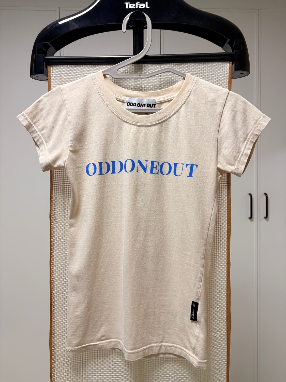 Oddoneout 아이보리 반팔티셔츠 상품이미지4