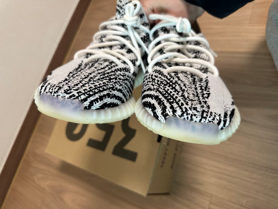 아디다스 이지부스트 350 지브라 2020 285 상품이미지8