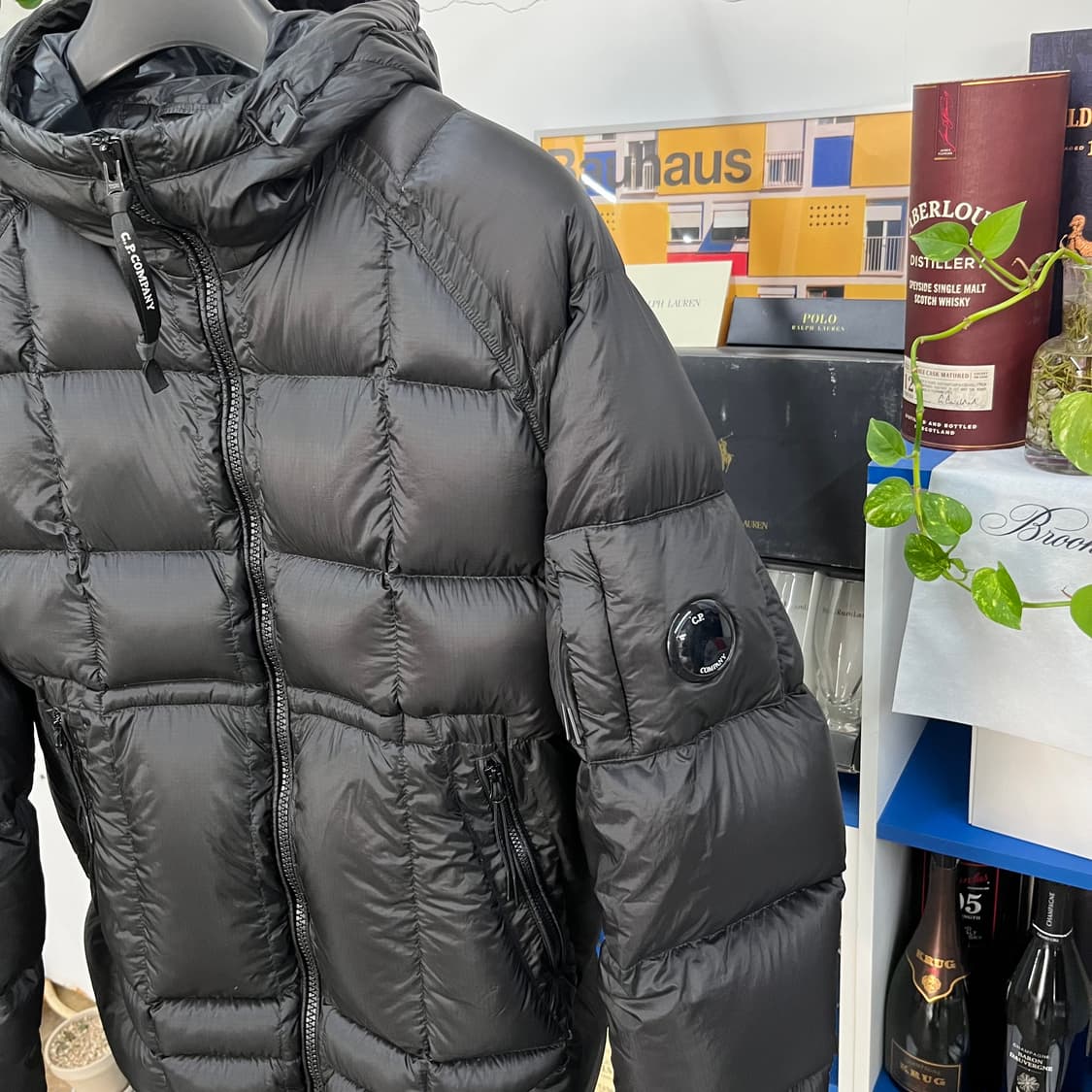 Cp컴퍼니 DD쉘 다운 패딩점퍼 50 상품이미지3