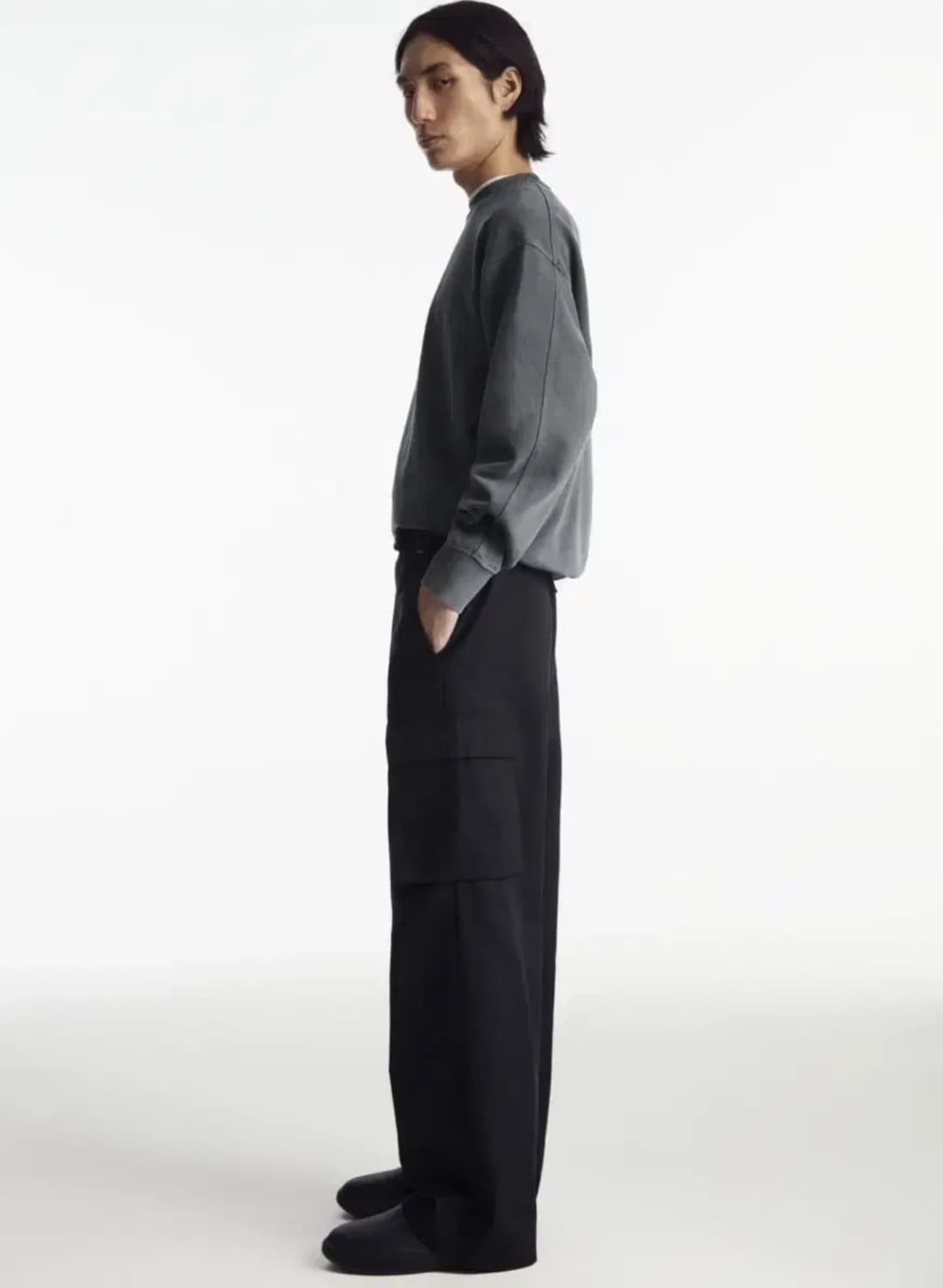 Cos 와이드레그 카고트라우저 블랙 50사이즈 개급처 상품이미지1