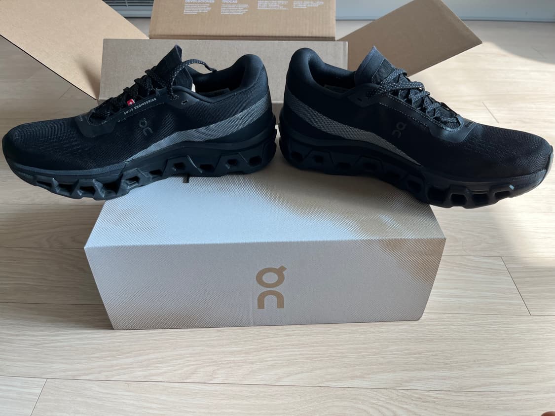 온러닝 클라우드몬스터2 블랙 270 상품이미지6