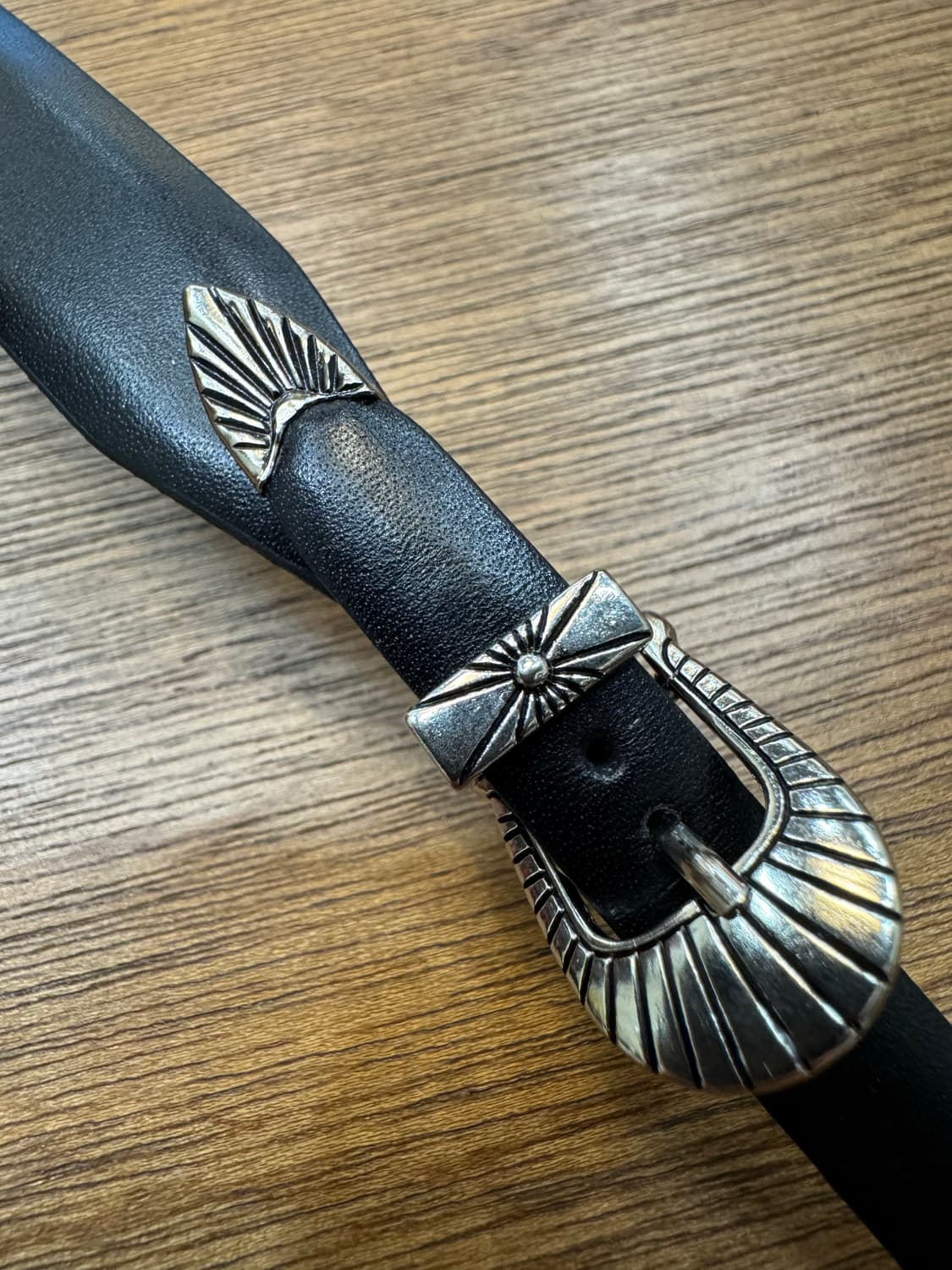 [OS] 토가 더블 버클 메탈 뱅글 팔찌 상품이미지4