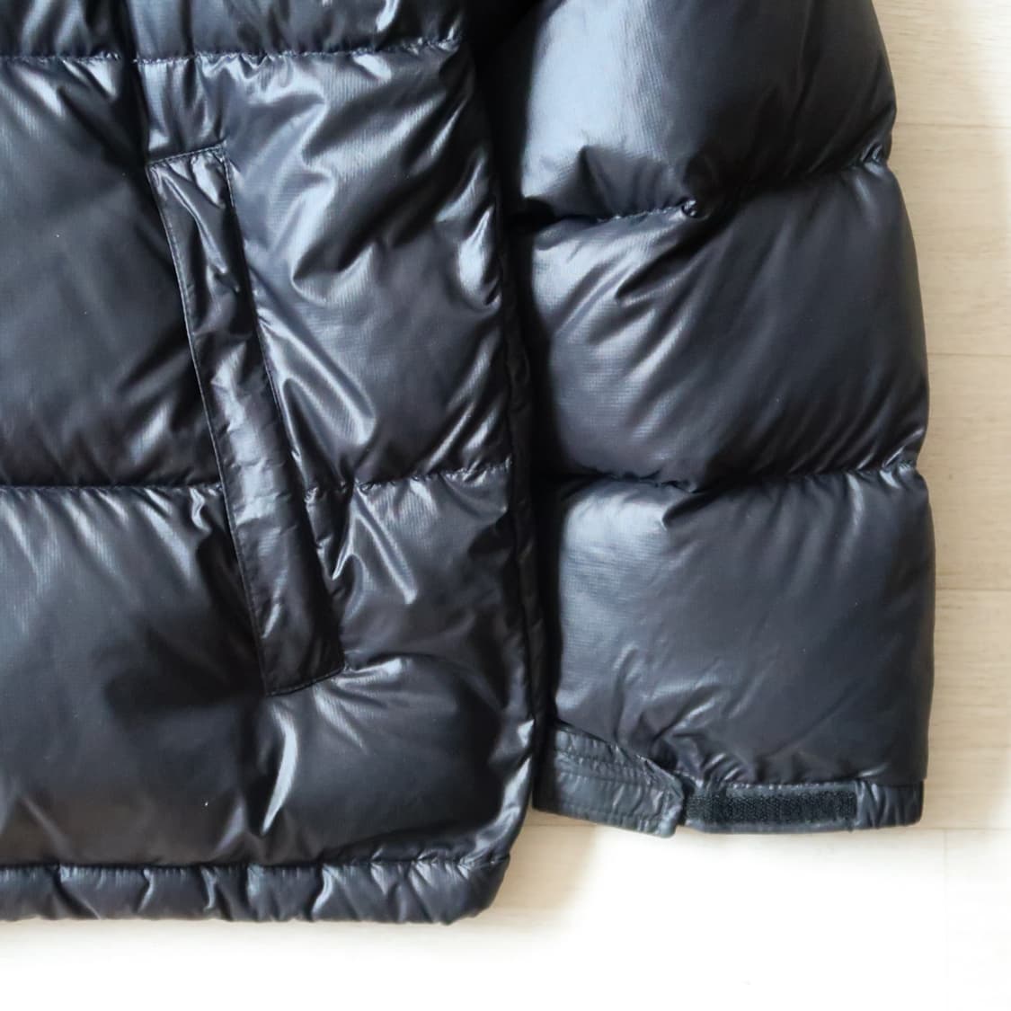 노스페이스 700 눕시 블랙 다운 패딩 상품이미지3