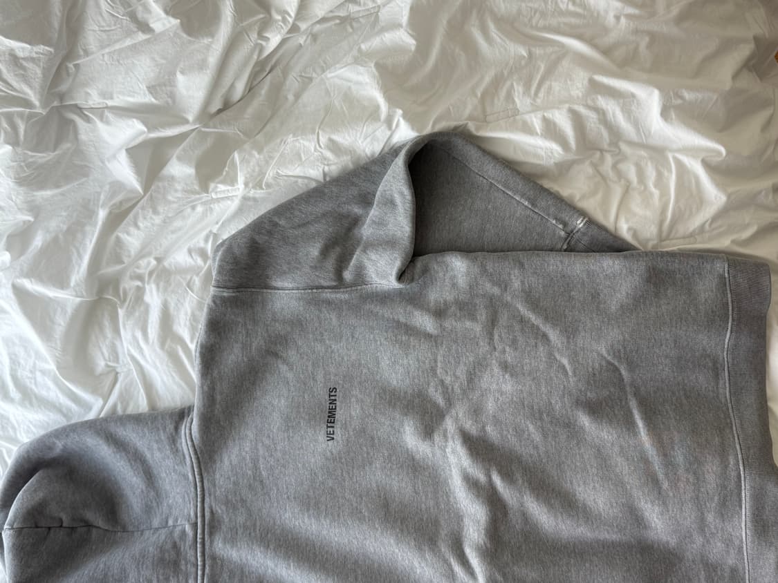 [VETEMENT] 베트망 회색 후드티 상품이미지1