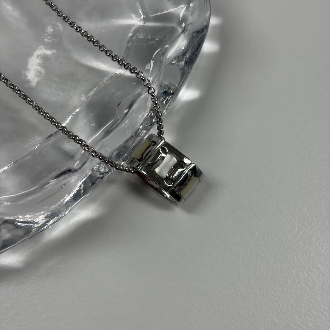 셀린느 자개 목걸이 상품이미지2