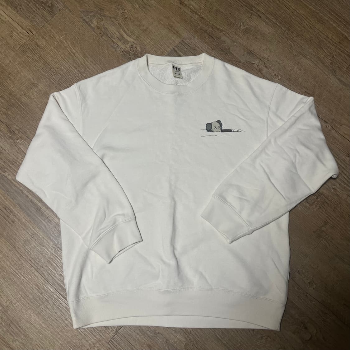 [L] 유니클로 카우스 롱슬리브 스웨트셔츠 상품이미지1