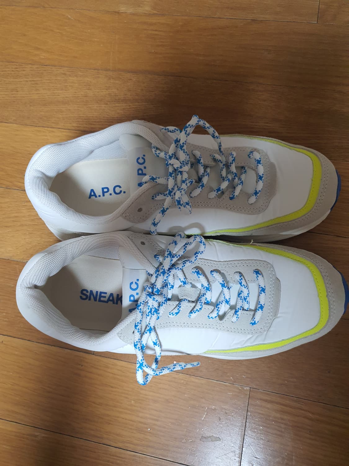 1회착용 APC 아페쎄 스니커즈 40사이즈 260사이즈 상품이미지2