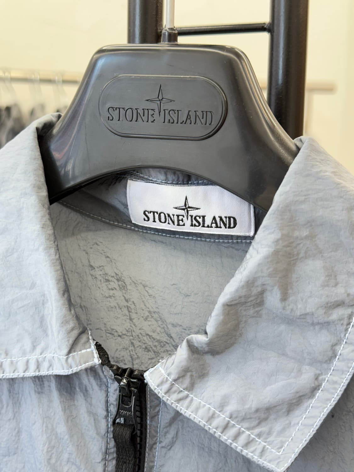 [M] 스톤아일랜드 나일론 메탈 오버셔츠 자켓 상품이미지4