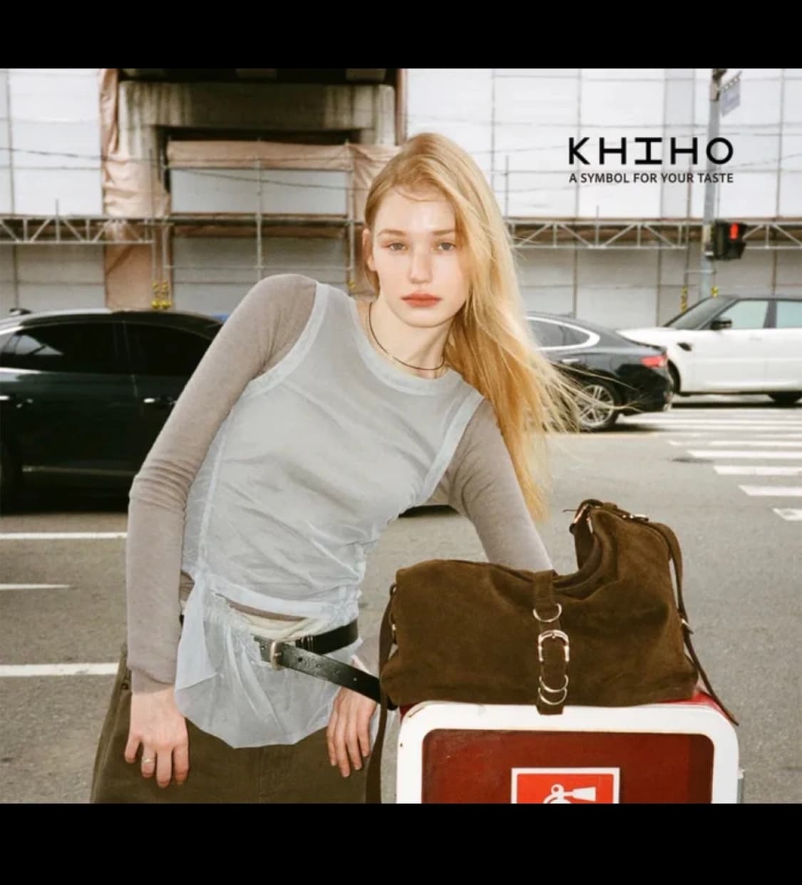 기호 디디 벨티드 빅백 스웨이드 브라운 상품이미지1