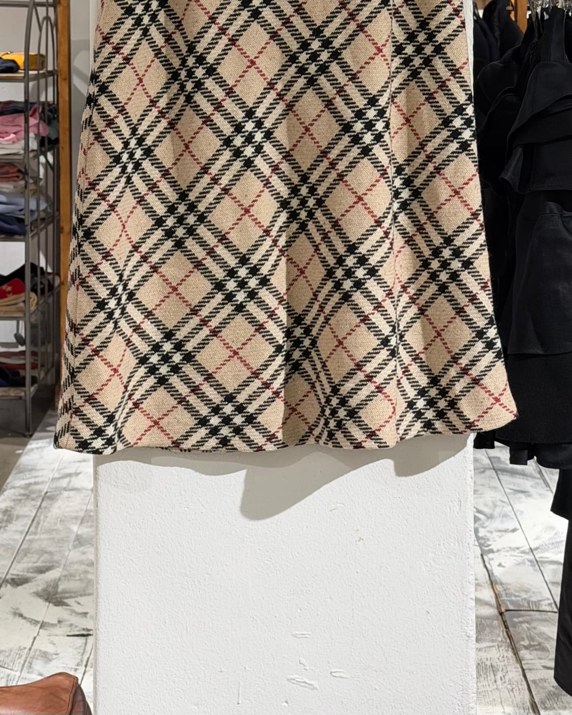 버버리 베이지 노바체크 울 미디스커트 상품이미지6