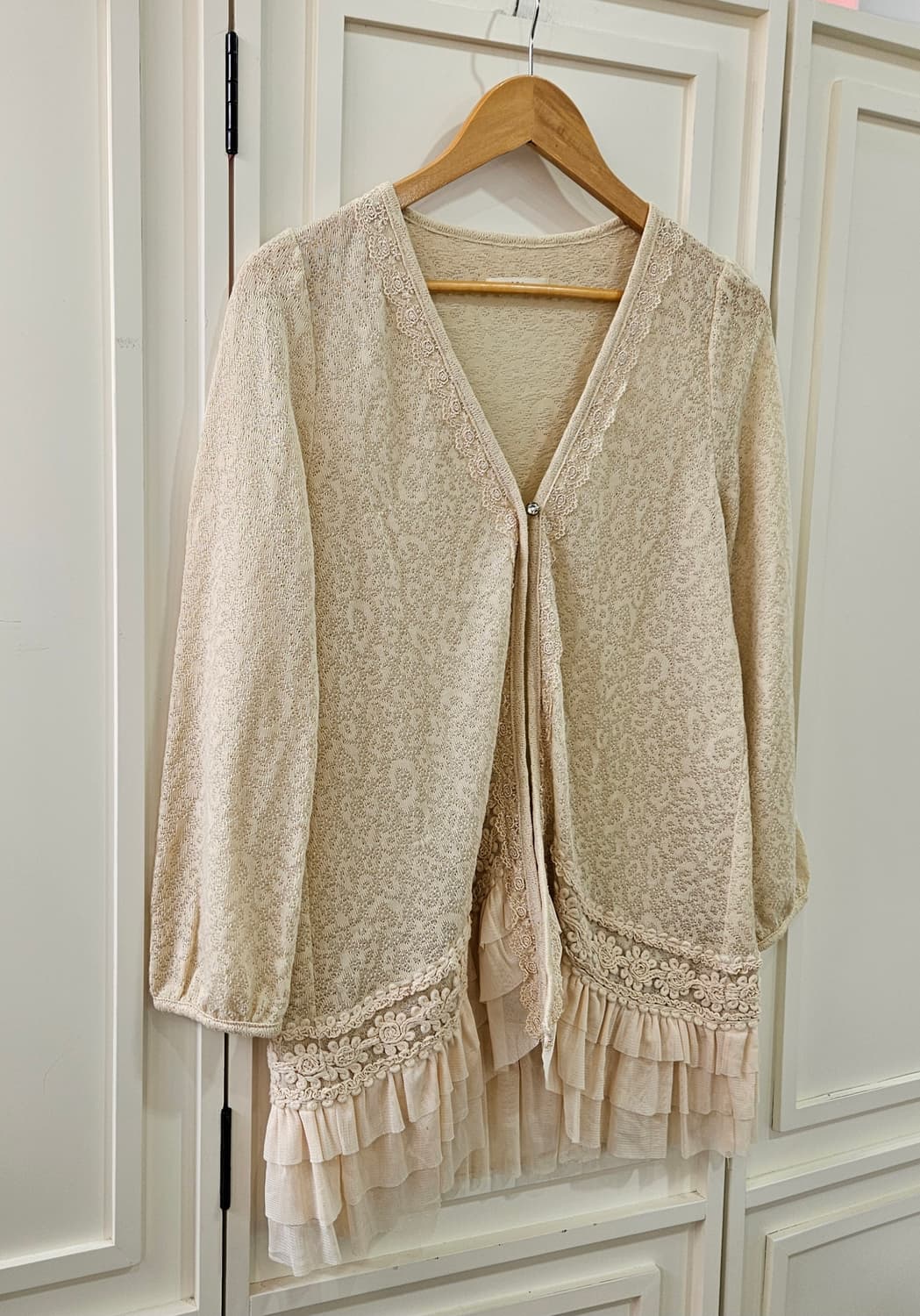 아이보리 레이스 롱 가디건 프릴 장식 상품이미지2