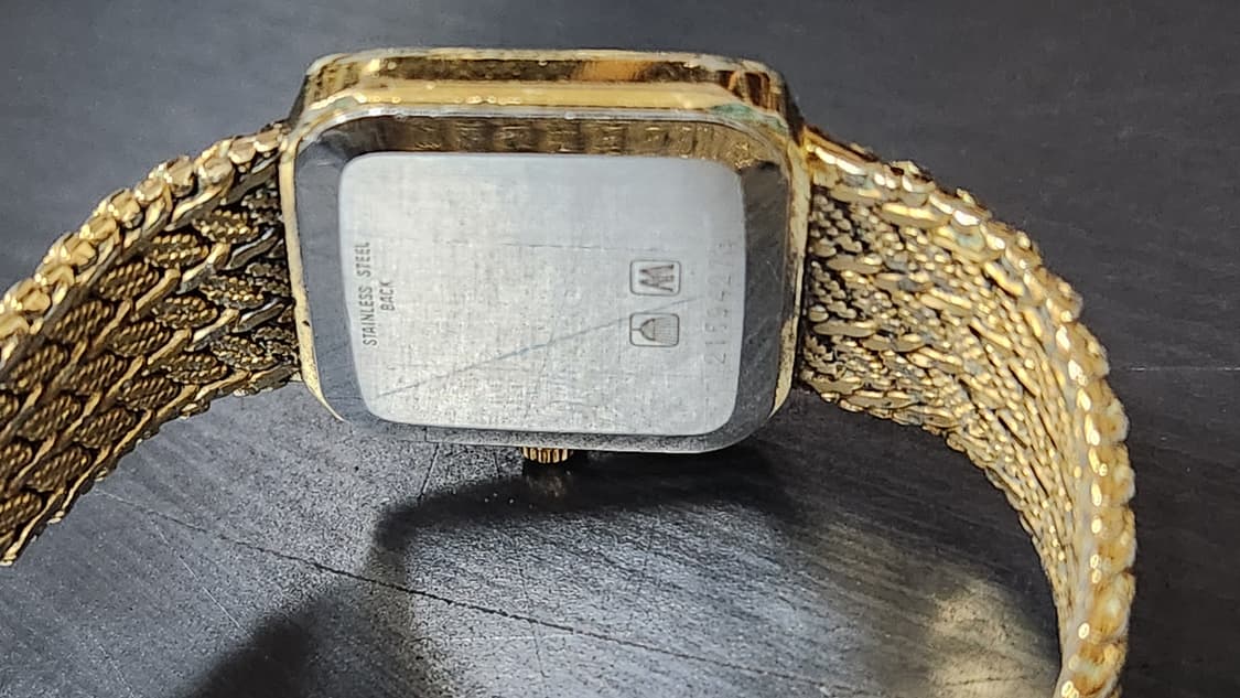 론진 한정판 빈티지 금장 여성시계 상품이미지3