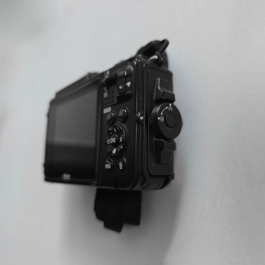 니콘 쿨픽스 AW130/풀박스/초초희귀 카모 상품이미지6