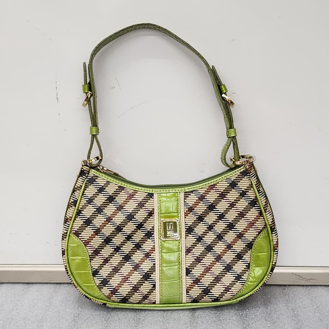 닥스 소형 숄더백 그린 25x15x6cm 상품이미지1