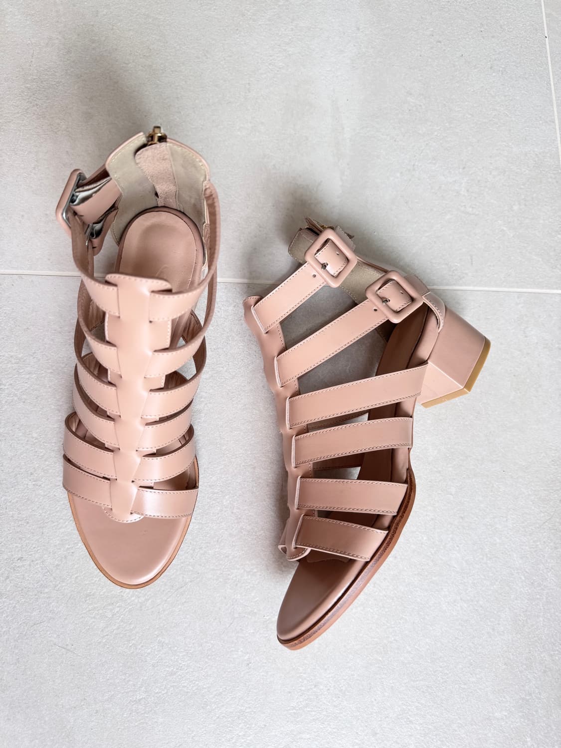 새상품 디자이너 슈즈 전체 소가죽 OH SHOE DESIGNS 샌들 24 상품이미지4
