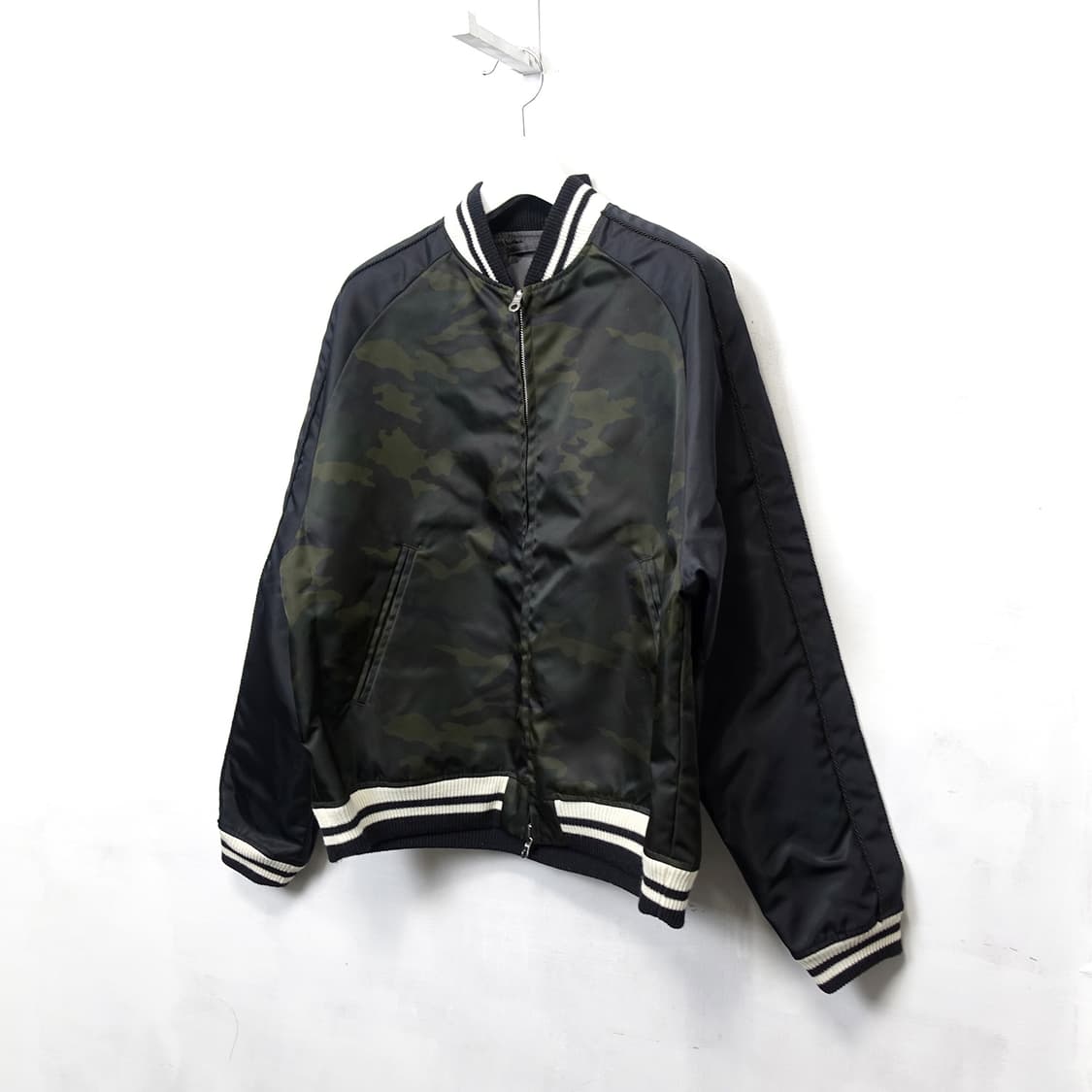 [M,100] SOPHNET. 소프넷 카모&만국기 리버시블 스카잔 자켓 상품이미지2