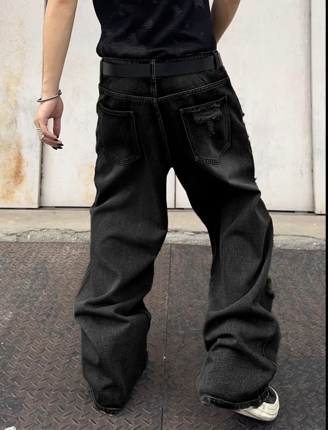 (Unisex) y2k 블랙 세미와이드 디스트로이드 루즈 데님 상품이미지3