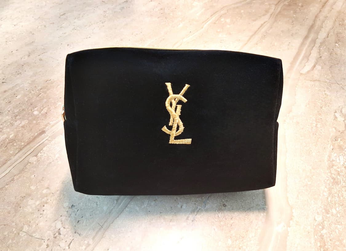 입생로랑 YSL 블랙 벨벳 파우치 (새제품) 상품이미지4