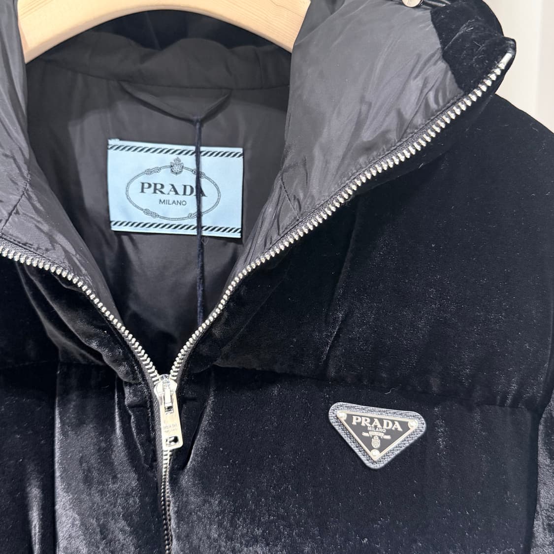 (A+/38) / 프라다 블랙 밸벳 다운 패딩 자켓 상품이미지3