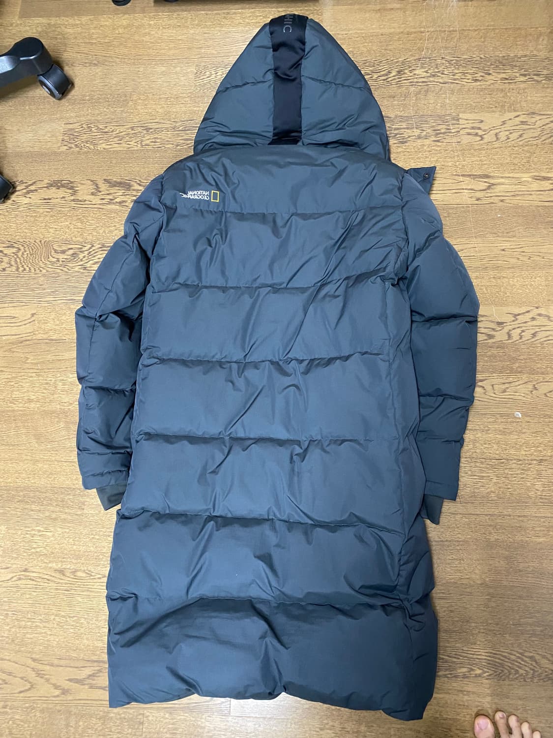 네셔널 지오그래픽 카이만 3 구스다운 롱패딩 챠콜 L사이즈 상품이미지9