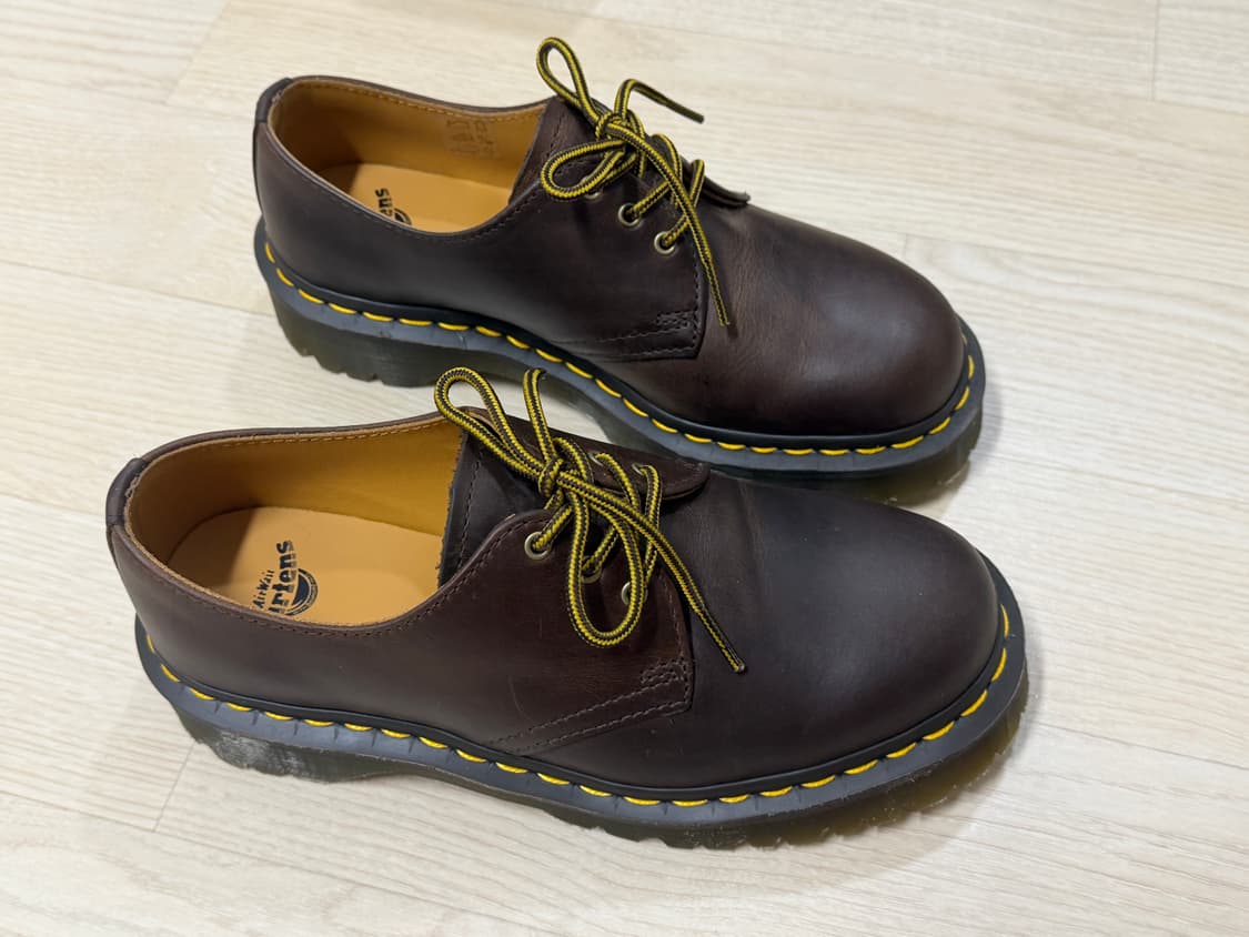 닥터마틴 1461 벡스 크레이지홀스 240 (박스없음) 상품이미지2